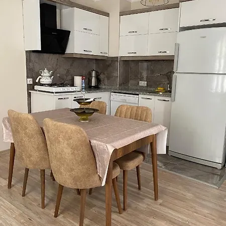 Mariana Konak Apartment *