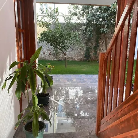 Apartamento Mariana Konak *