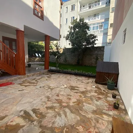 Mariana *